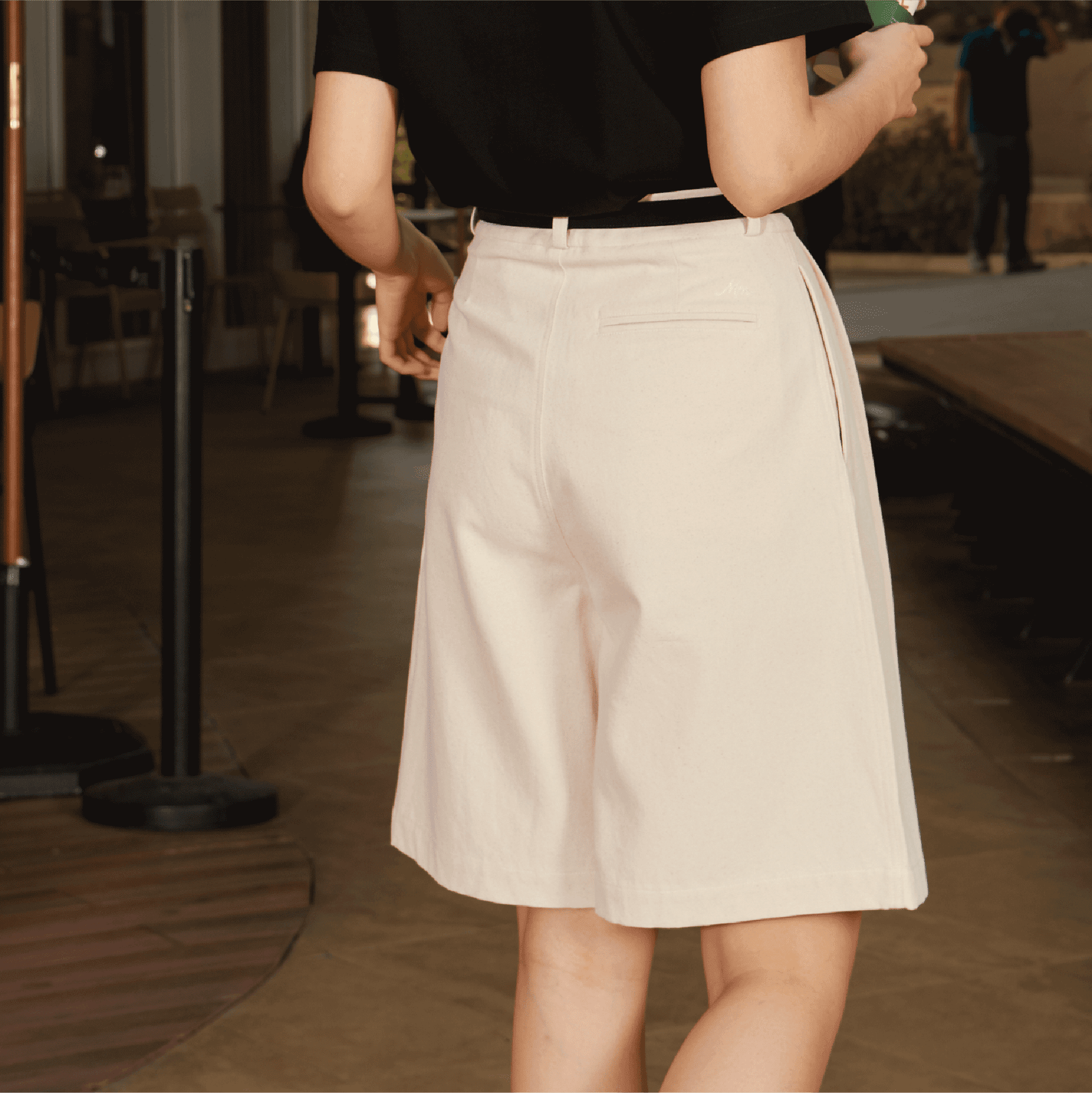 Double Pleated Long Shorts