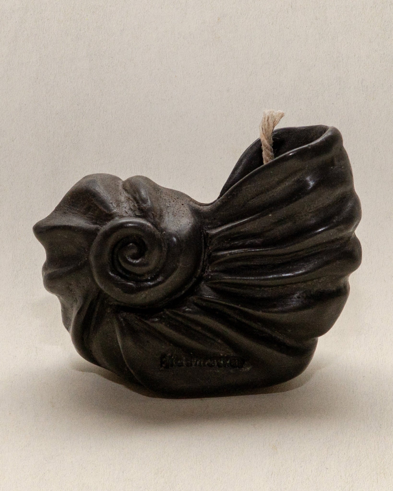 🎁 MM Nautilus Candle (100% off)