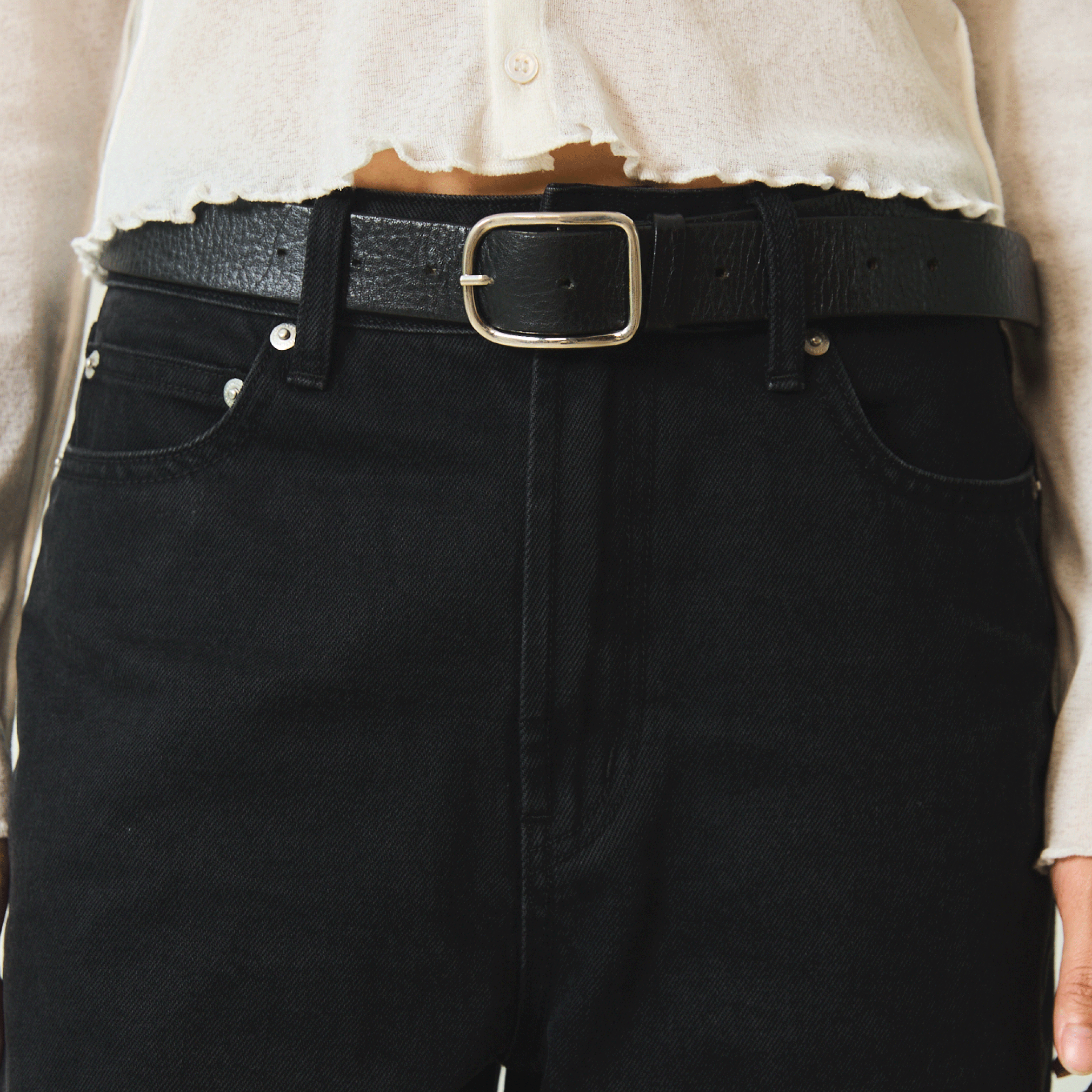 Standard Jeans