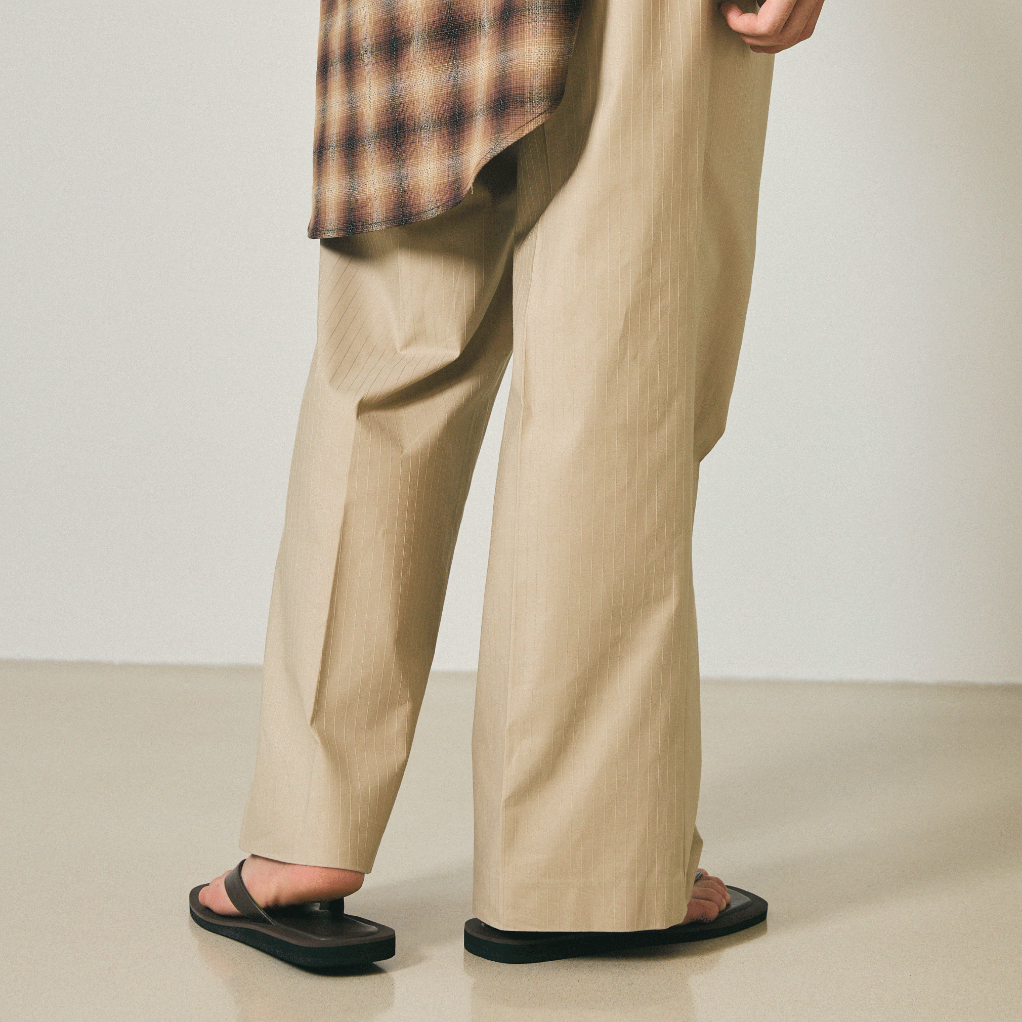 Basic Double Pleated Pants