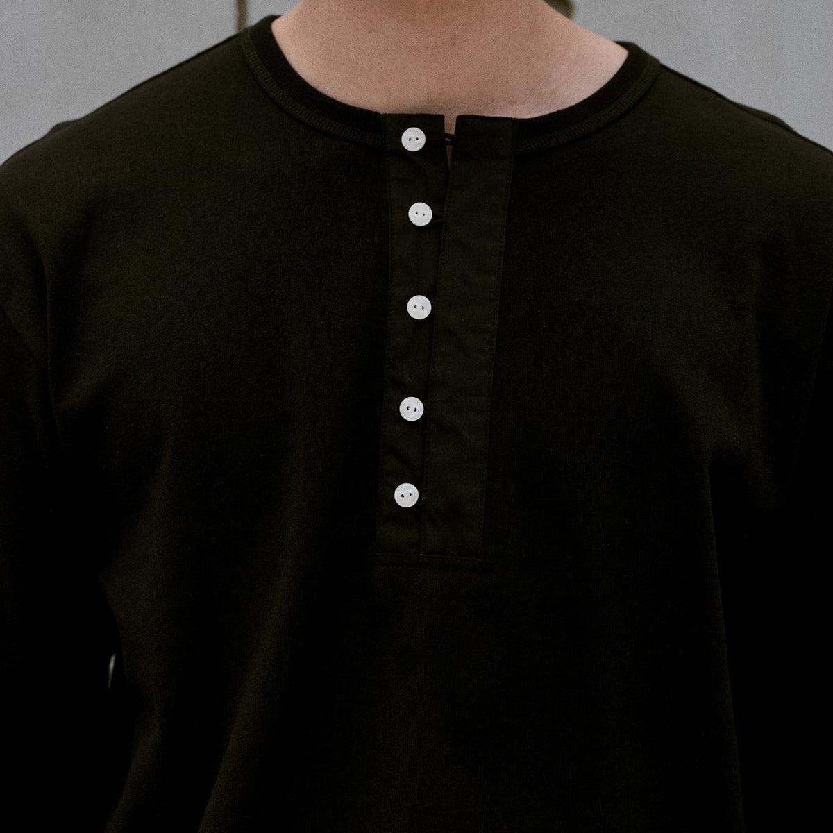 Oversized L/S Henley Tee