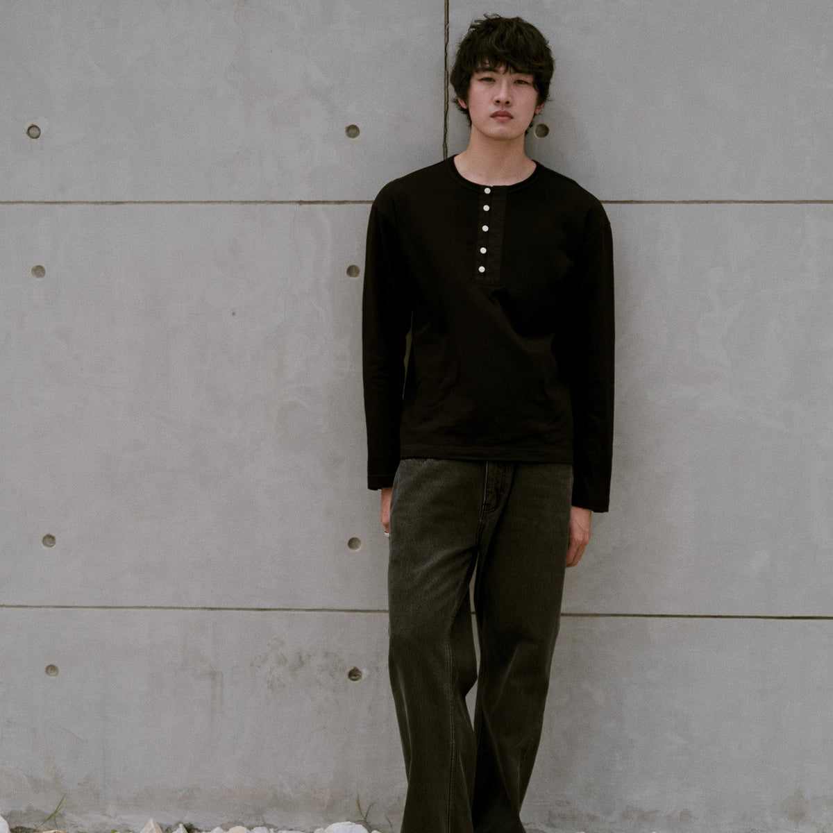 Oversized L/S Henley Tee