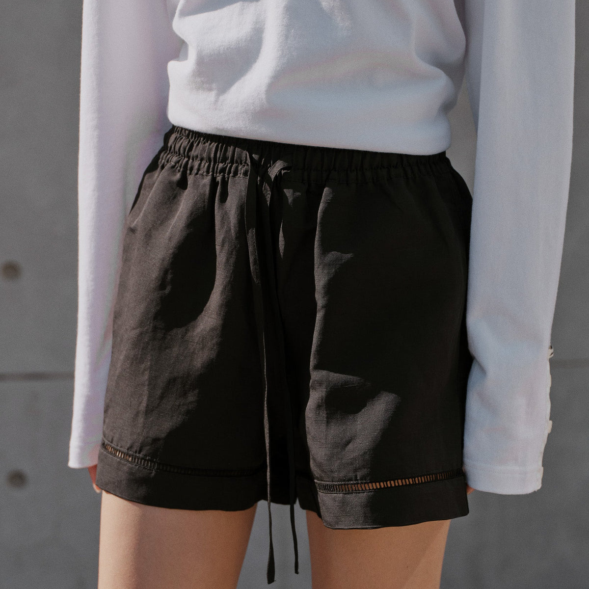 Ladder Trim Shorts ( Pre-order 7 Days )