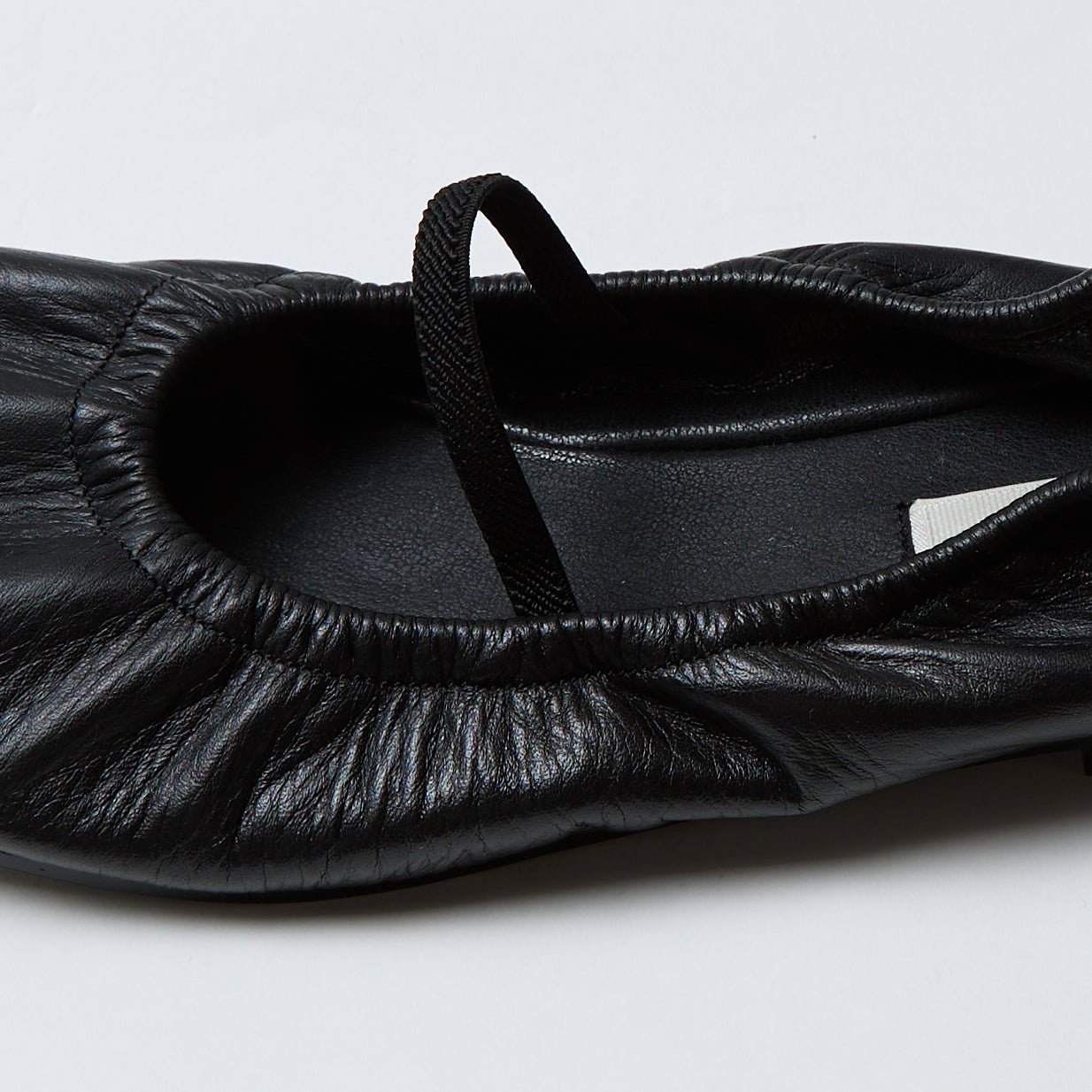 Essential MJ Flats