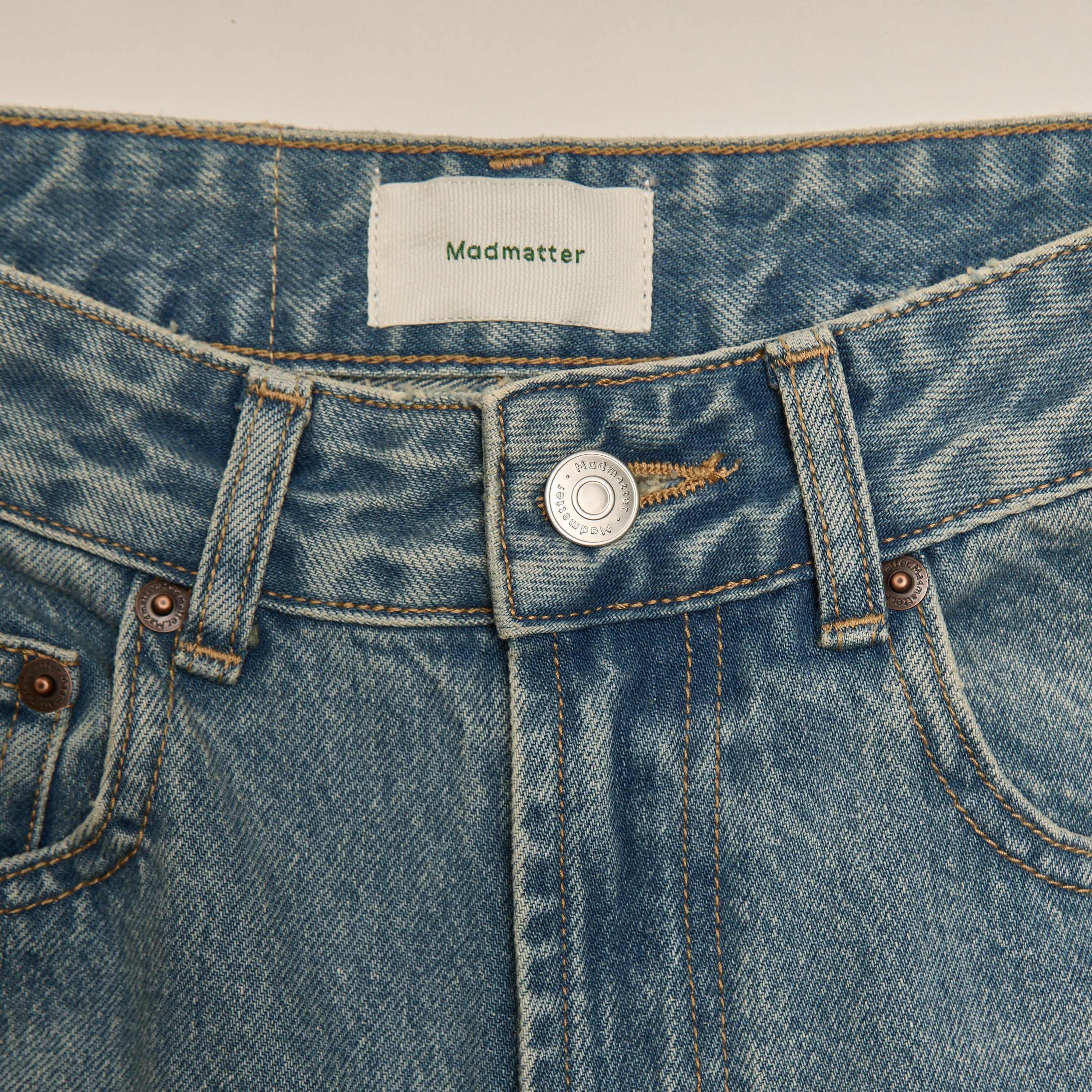 Standard Jeans